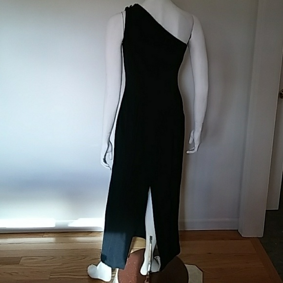 Jeffrey and Dara dress. - Picture 4 of 4