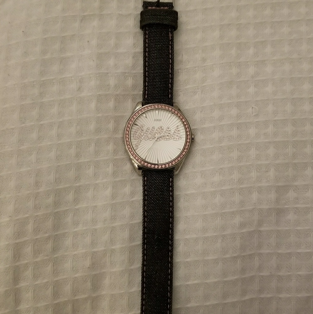 Guess Watch