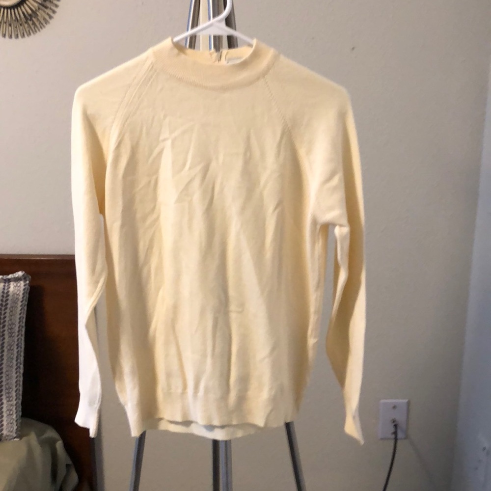 Authentic Vintage sweater
