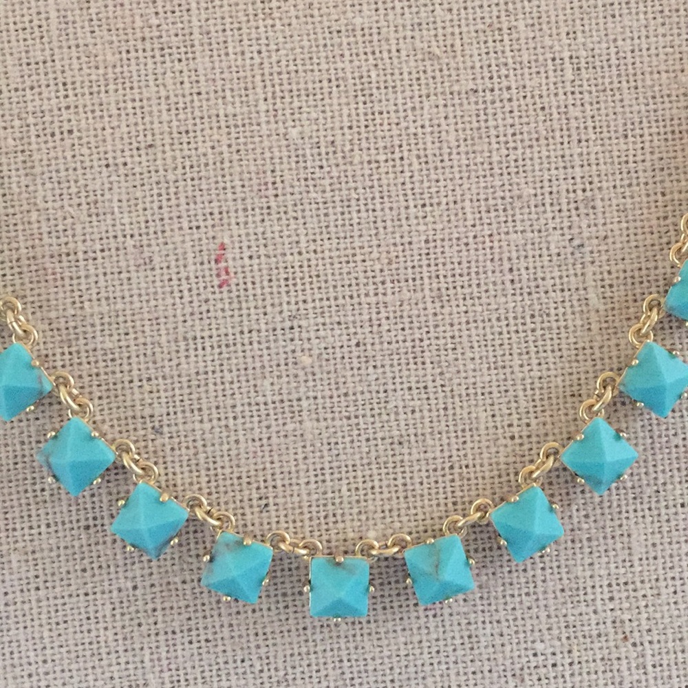 VEra Bradley turquoise necklace