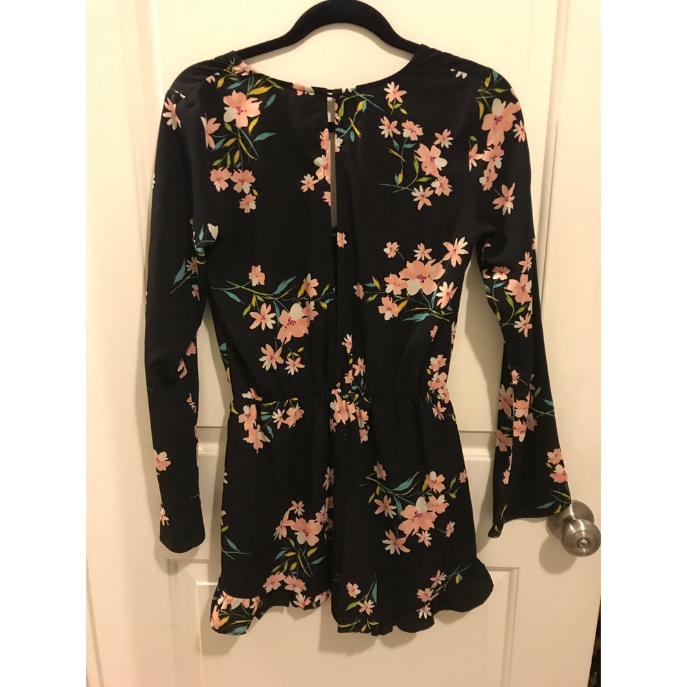 Pins & Needles (Urban Outfitters) floral romper - Picture 6 of 7