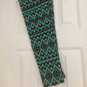 TC lularoe leggings