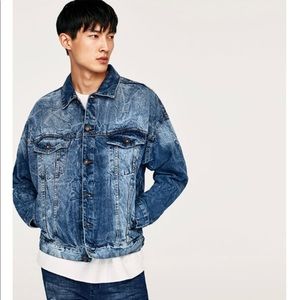 **(SOLD)**ZARA OVERSIZED DENIM JACKET