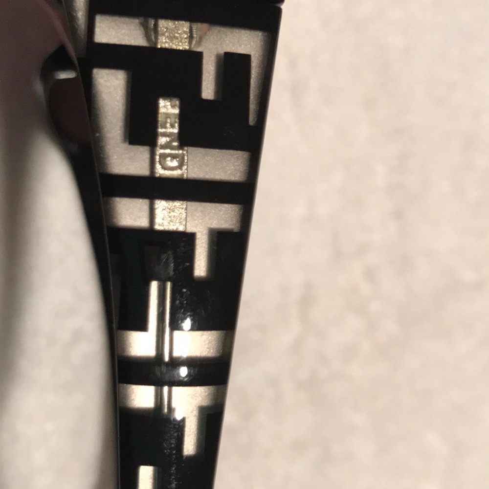 Fendi Sunglasses - Picture 6 of 8