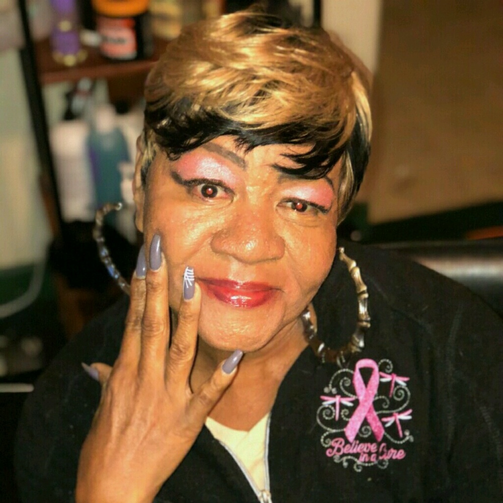 Meet your Posher, Gwen