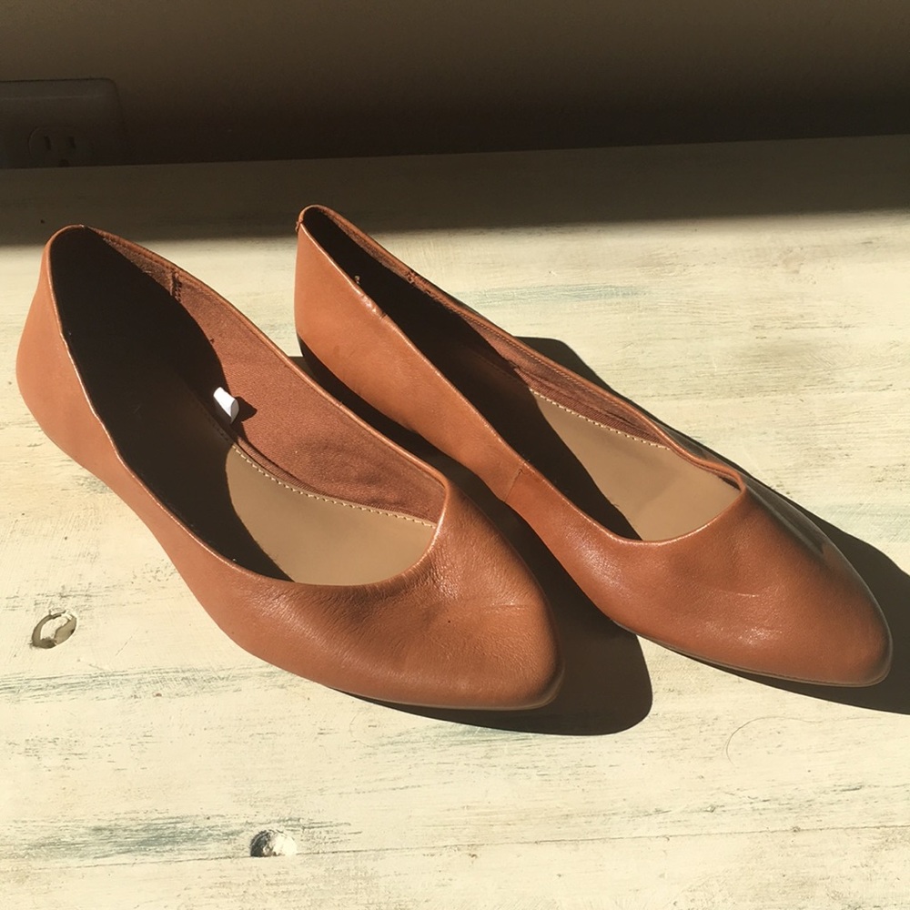 Merona camel flats - Never Worn!
