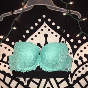 Victoria’s Secret PINK 36B floral lace push-up