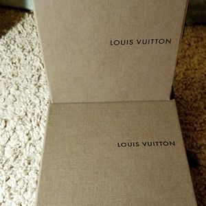 Lv wallet boxes