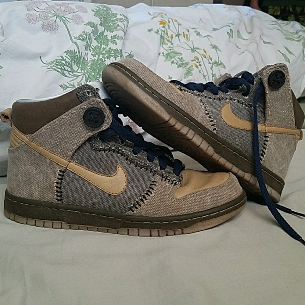 Authentic Coraline Nike Dunks