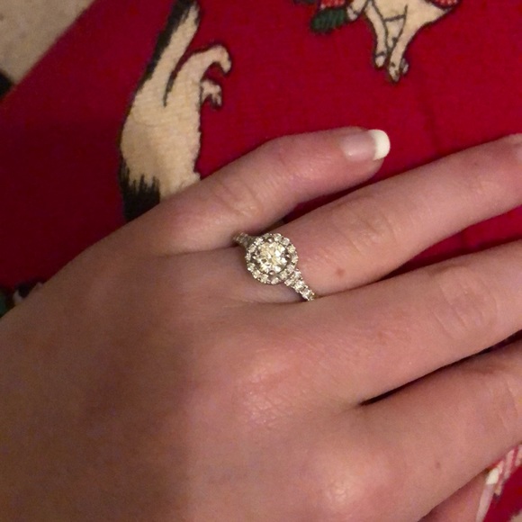 1 CTW engagement ring - Picture 3 of 7