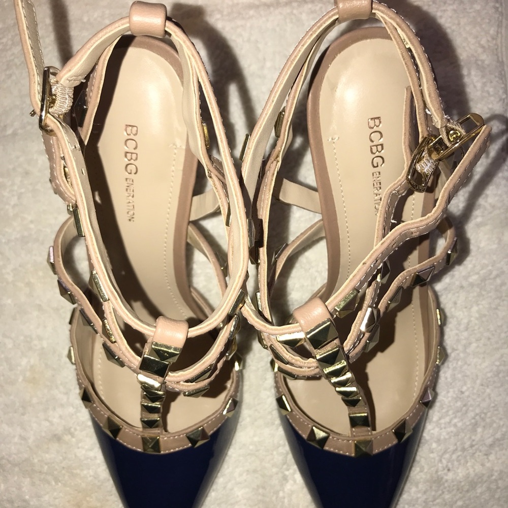BCBG heels