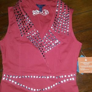 Women's clothing
