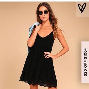 Sun dress with lace detail