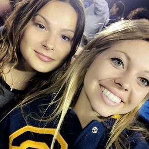 Meet your Posher, Ciara