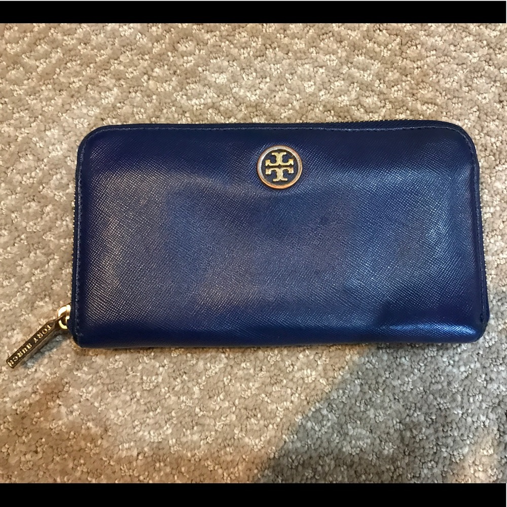 Tory Burch Continental wallet- Navy blue