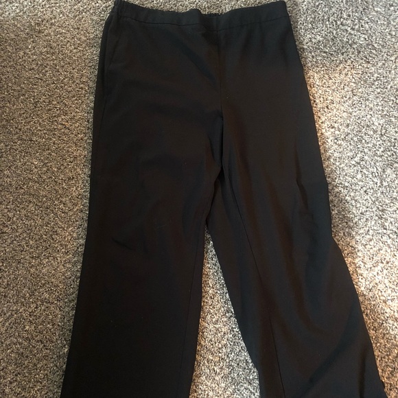 Women’s dress pants - Picture 3 of 4