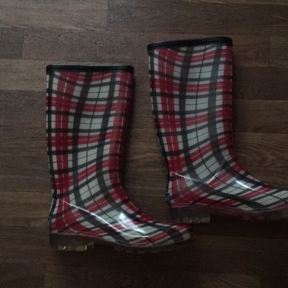 Bootsi Tootsi Shoes - Rain “waterproof”boots by, BootsiTootsi Sz.9! EUC!