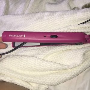 Pink Remington flat iron
