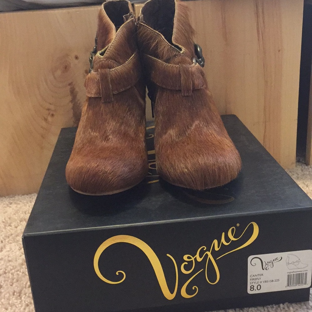 Vogue booties