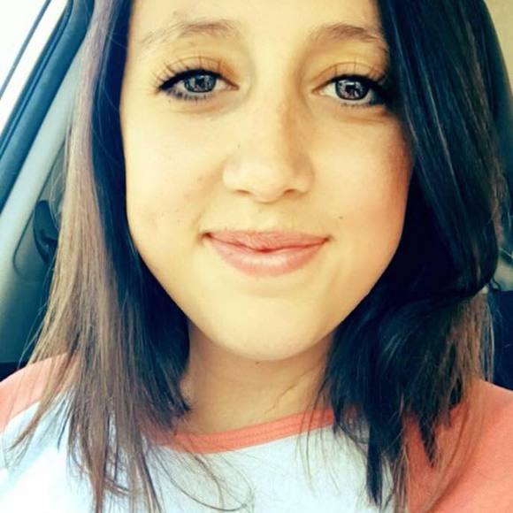 Meet your Posher, Connie - Picture 1 of 1