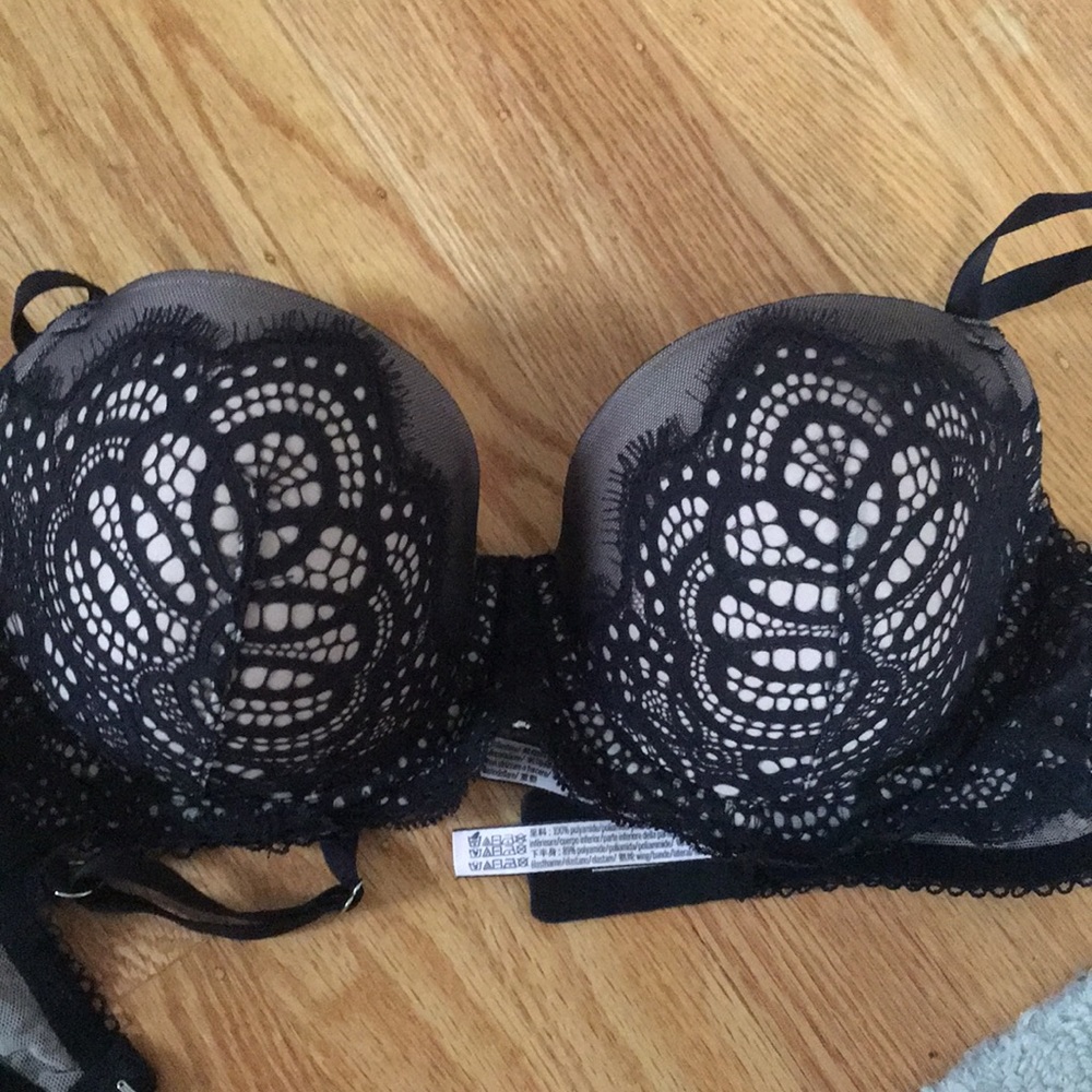 VS black lacy Demi bra