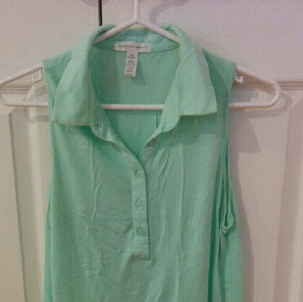 Flowy light blue sleeveless top