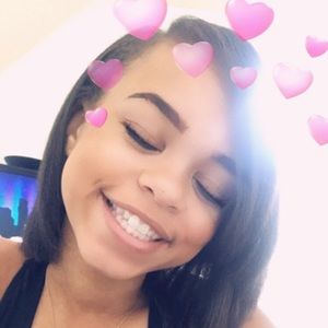 Meet your Posher, Bri