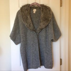 Chico's-gray short sleeved cardigan with faux fur