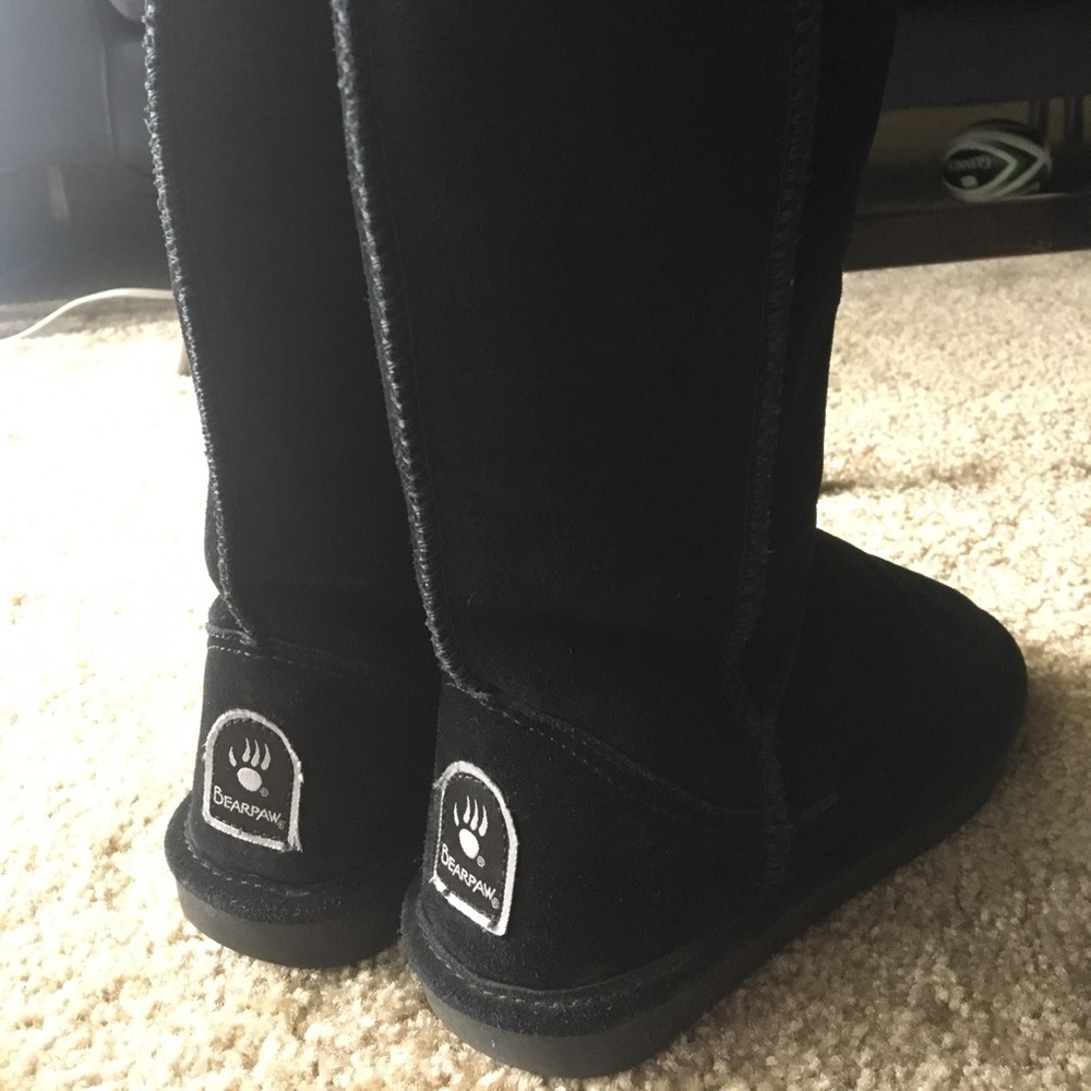 Black Bearpaw Boots size 6