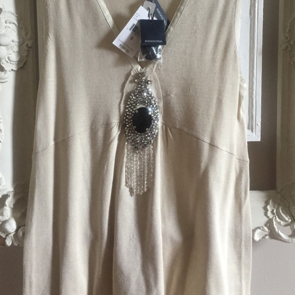 Magaschoni sleeveless top