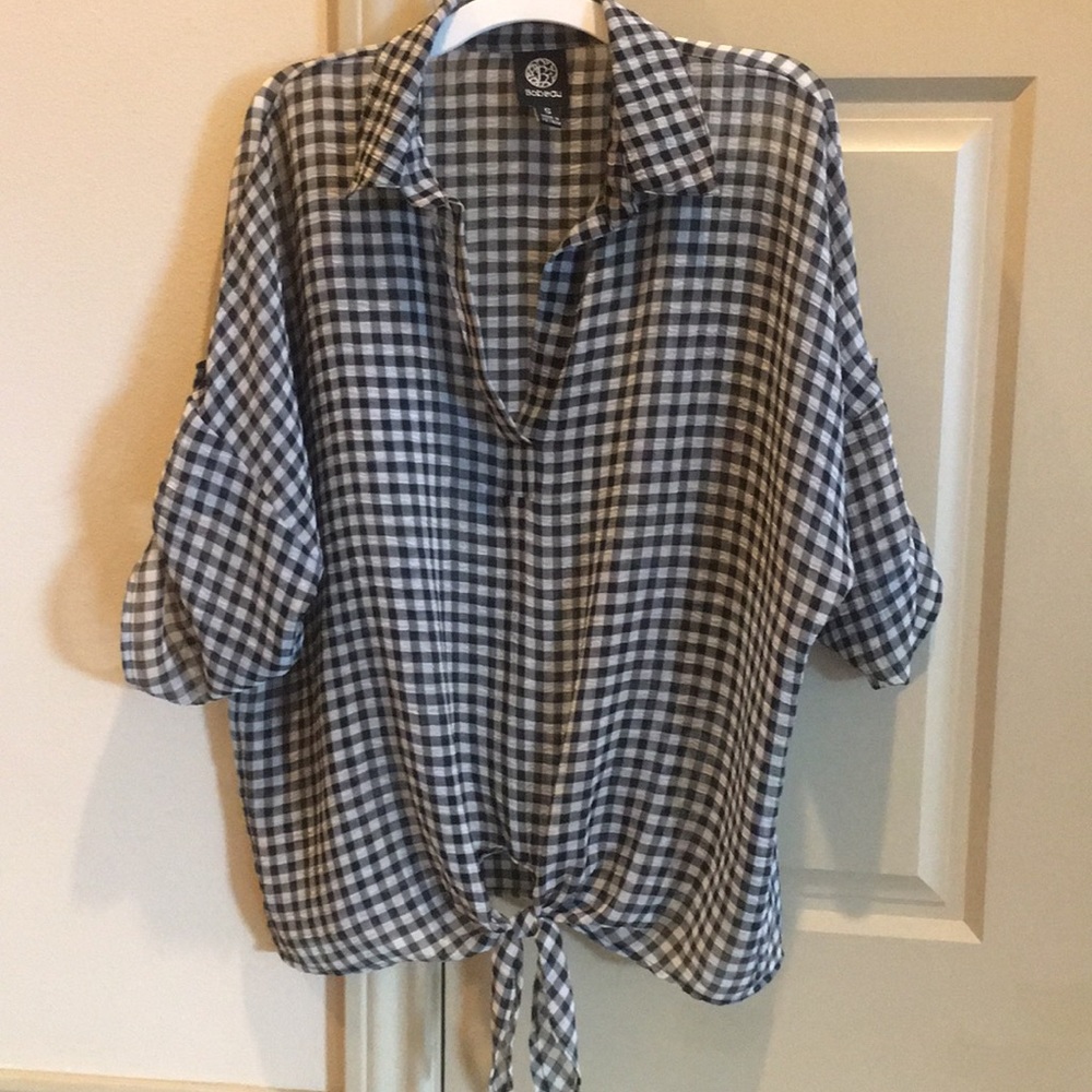 Light weight sheer checkered blouse. Small.