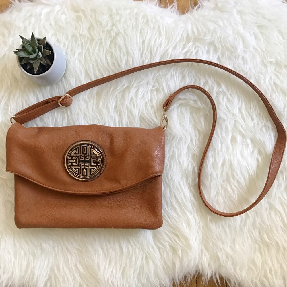 Brown faux leather purse