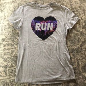 Adidas ‘The Go-to Tee’ size L