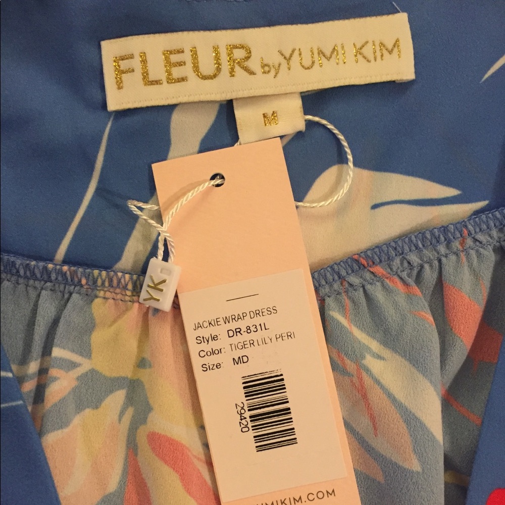 SOLD Yumi Kim Floral Wrap Dress M 6 - Picture 2 of 3