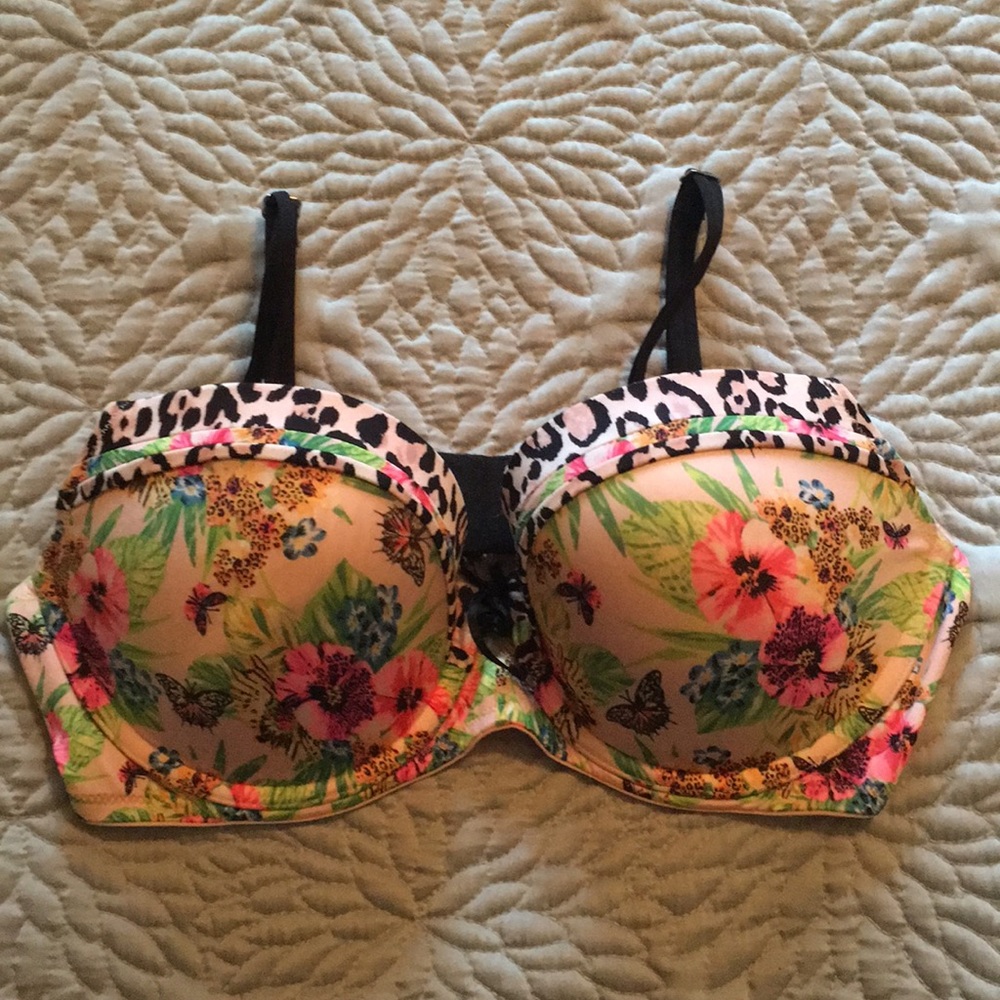 Victoria secret bra