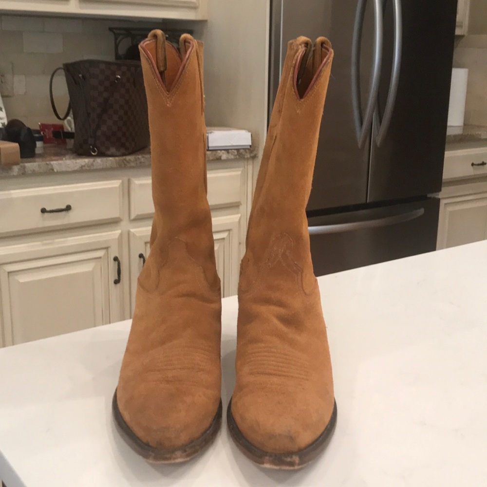 Lucchese Classics suede boots