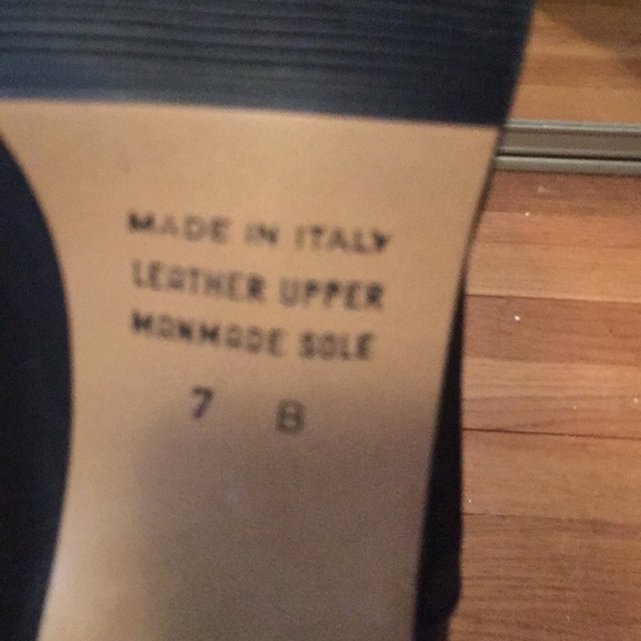 Italian Leather Boots - Black - 2.75” Heel - Top can be Cuffed or Not - Size 7 - Picture 4 of 7