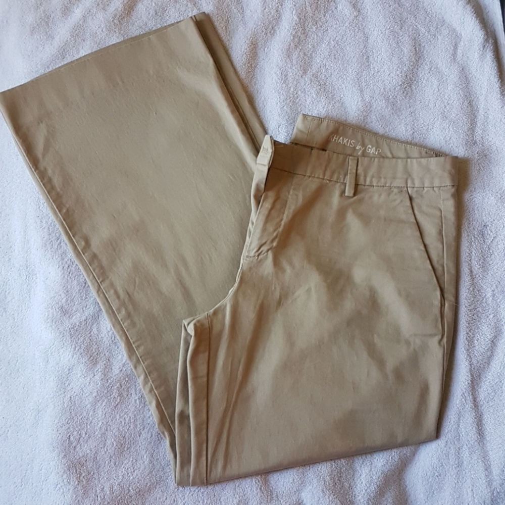 Gap Perfect Fit Khakis SZ 8