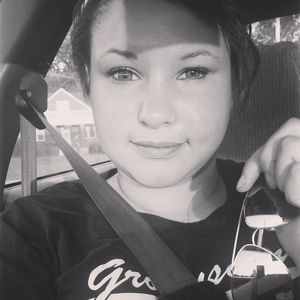 Meet your Posher, April