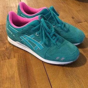 Men’s ASICS Gel Lite III, 12 Turquoise, Used