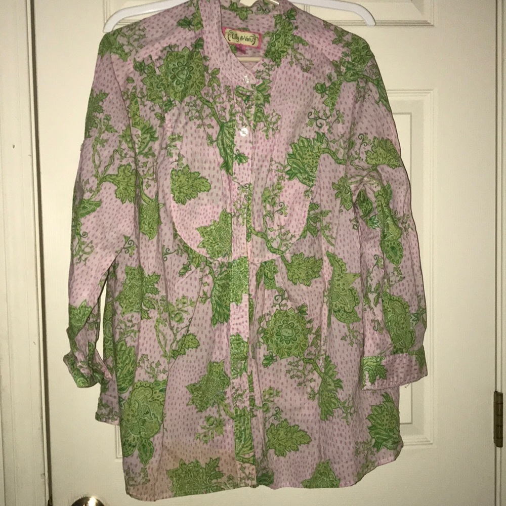 Lilly and Van button down