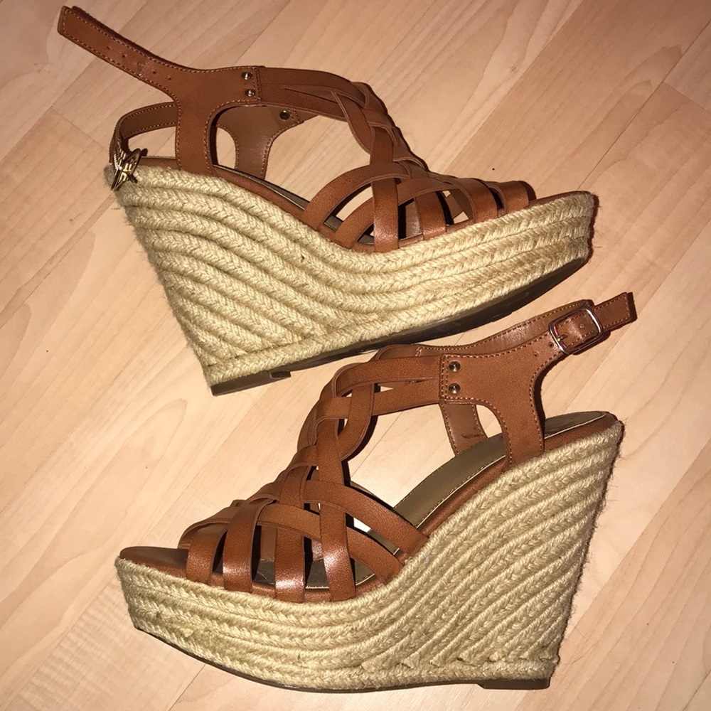 Wedges - Picture 3 of 4