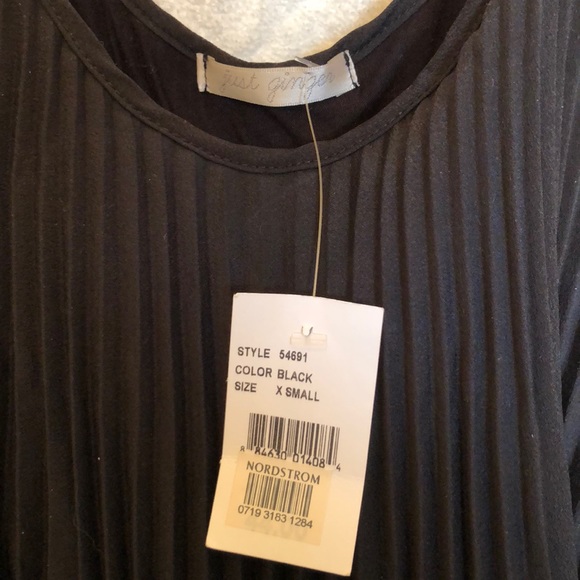 Just Ginger Black Pleated Dress - Picture 5 of 5