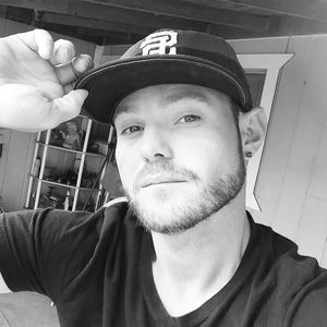 Meet your Posher, Jay