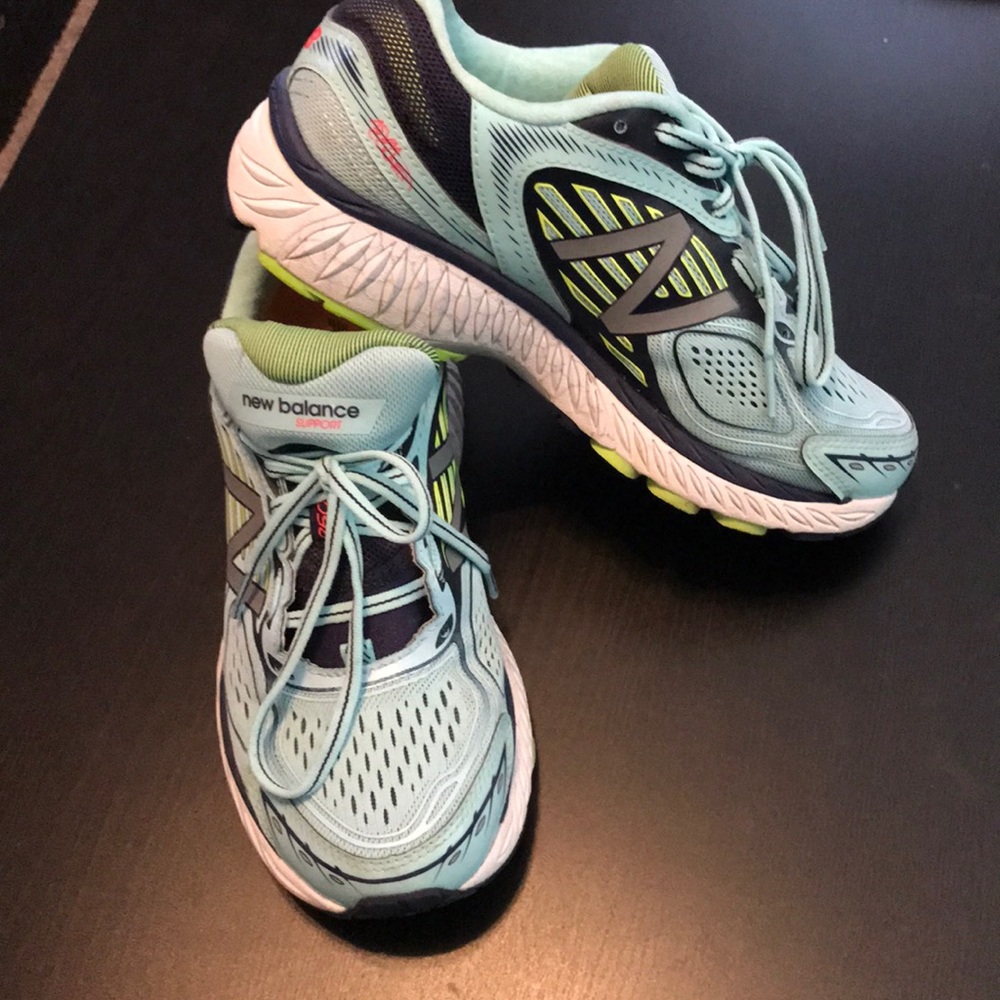 New Balance Running Tennis Shoes