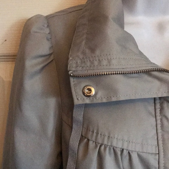 H&M jacket - Picture 2 of 8