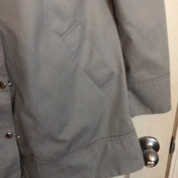 H&M jacket - Picture 3 of 8