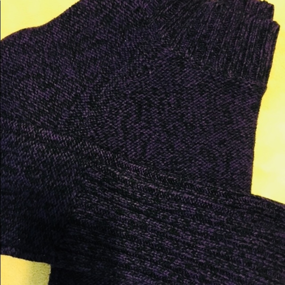 Grane Sweater Small - Picture 3 of 6