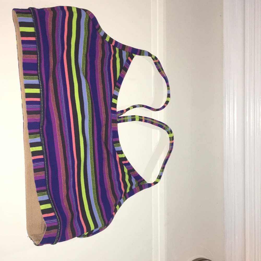 Lululemon Flow Y bra, size 6 in color Muli Poncho