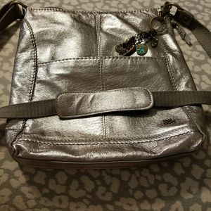 Sak metallic cross body bag